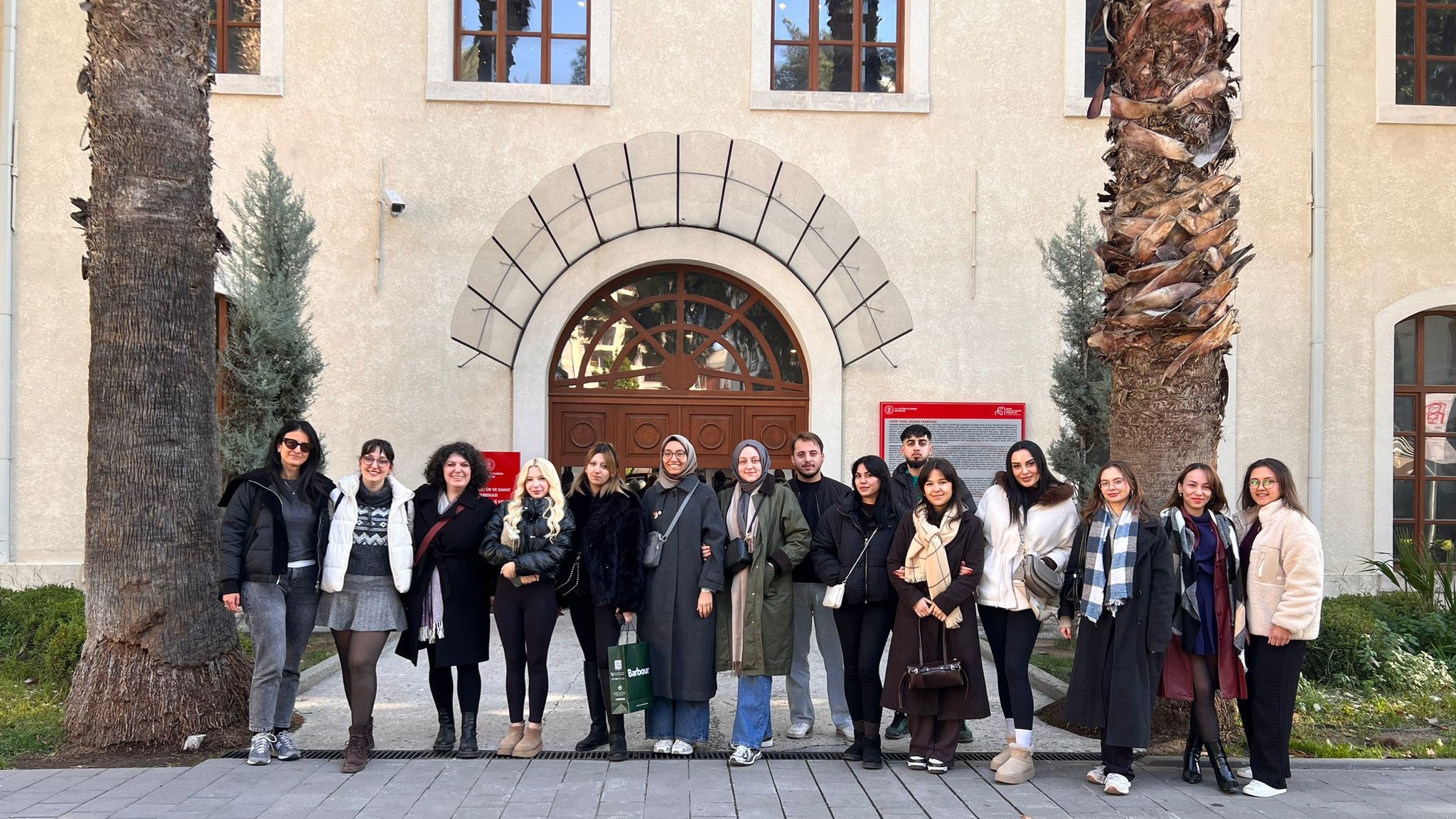 İzmir Arkeoloji Ve Etnografya Müzesi kapak