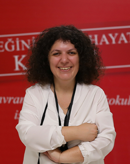 Nazlı Ece Geyik